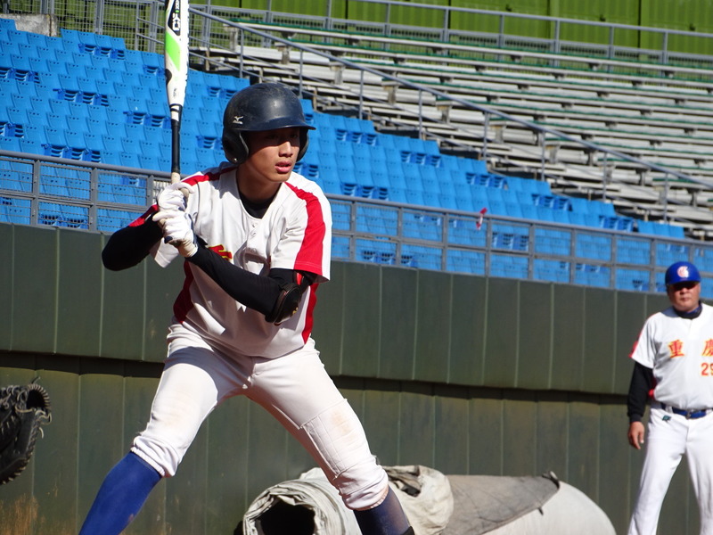 巨人杯》杨程宇单日狂炸3轰 重庆强势4连胜